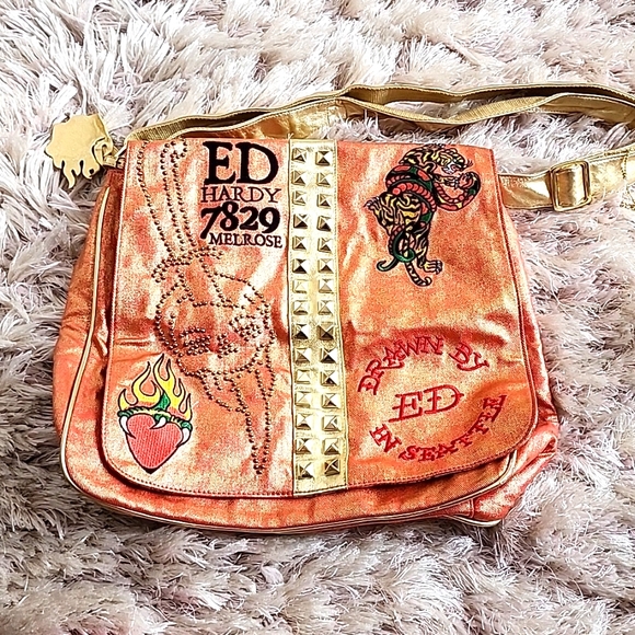 Ed Hardy Handbags - NWOT Vintage Ed Hardy messenger bag